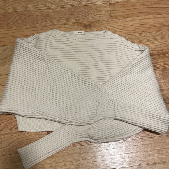 Anthropologie White Crop Sweater - Picture 2 of 3